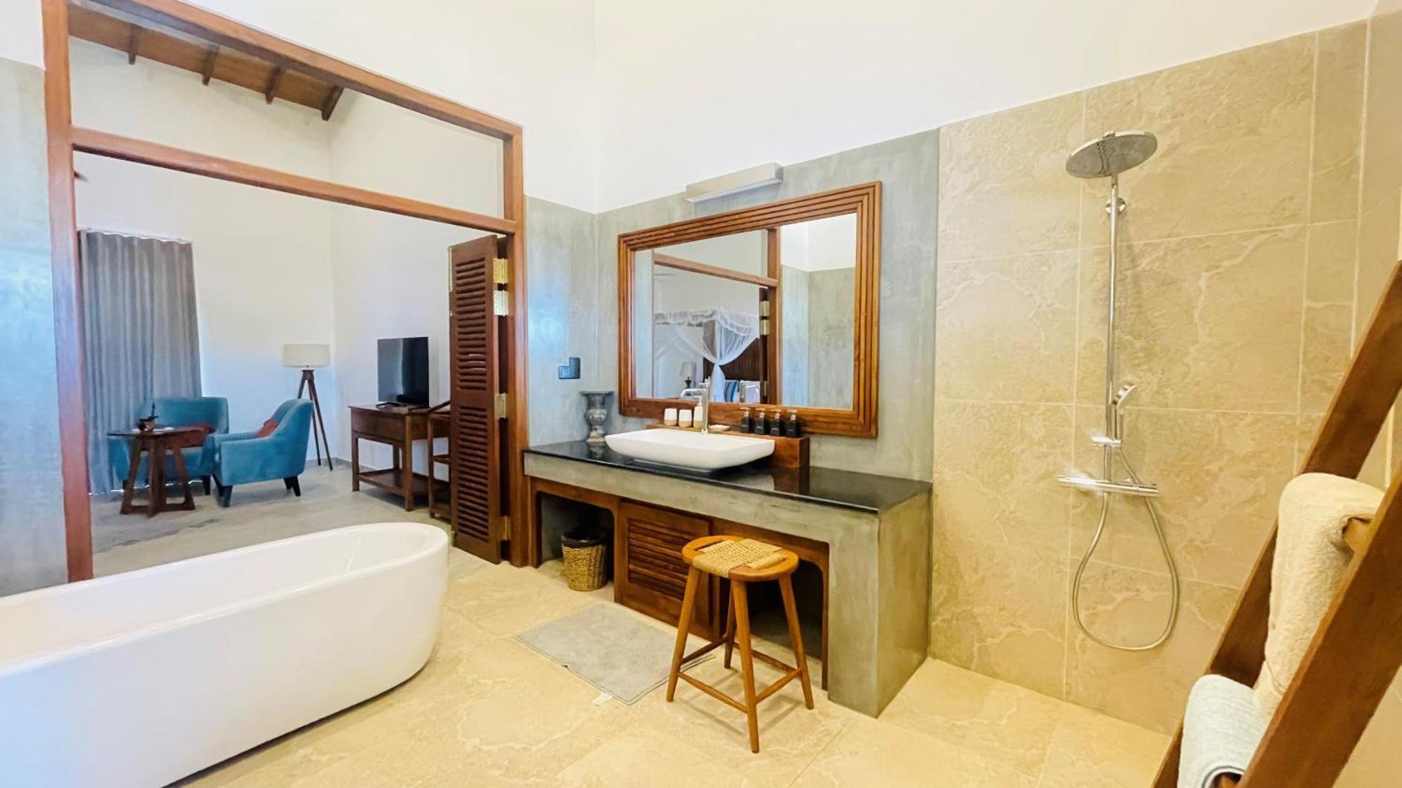 Sea Star Boutique Hotel Hikkaduwa Eksteriør billede